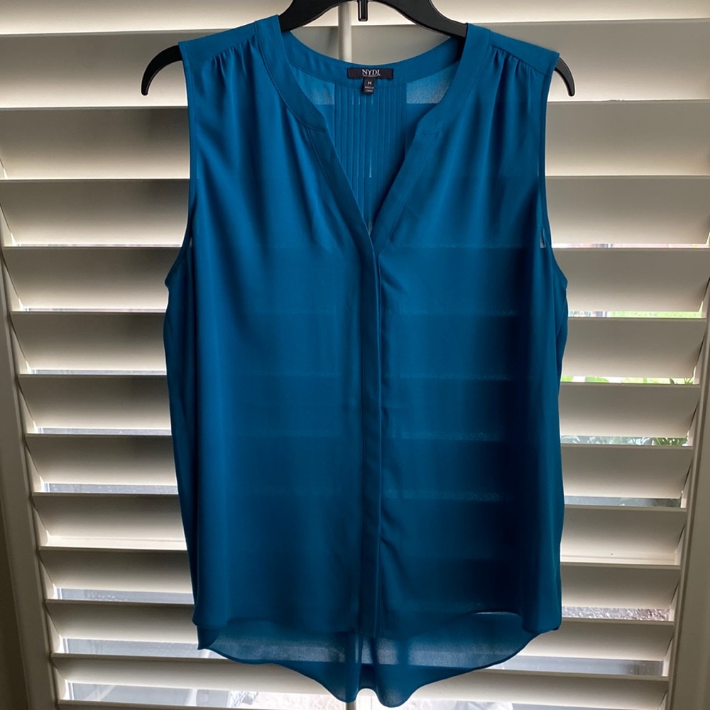 NYDJ Teal Sleeveless Pintuck Blouse, Size Medium